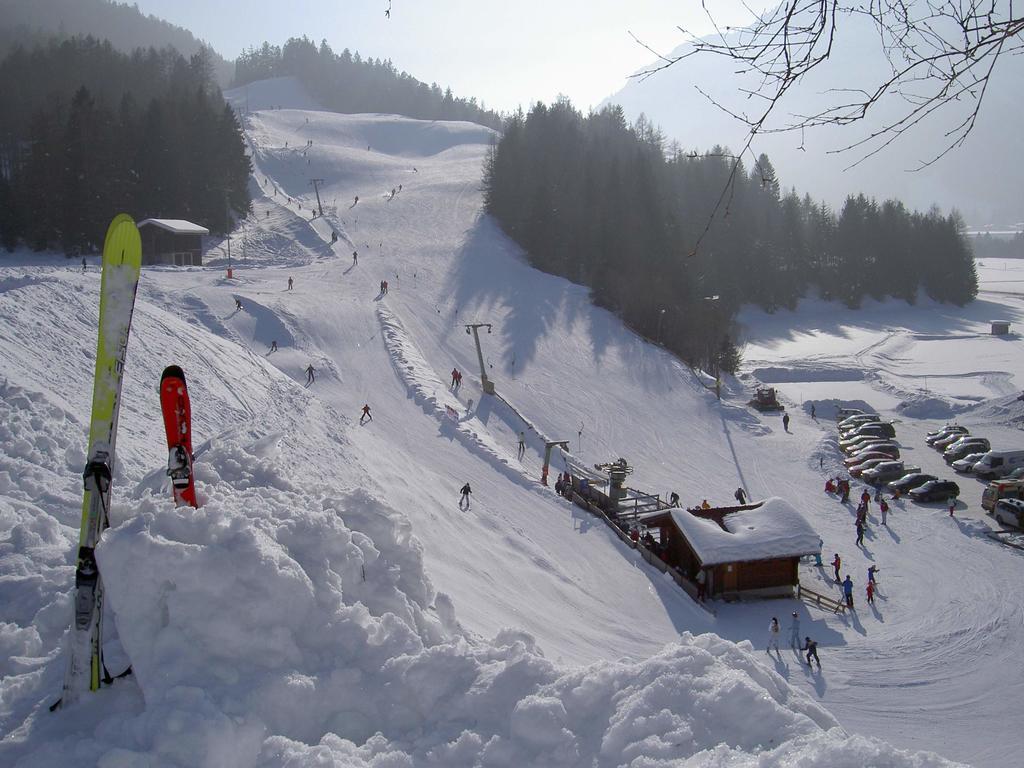 Apart-Alpin Stanzach Exterior photo
